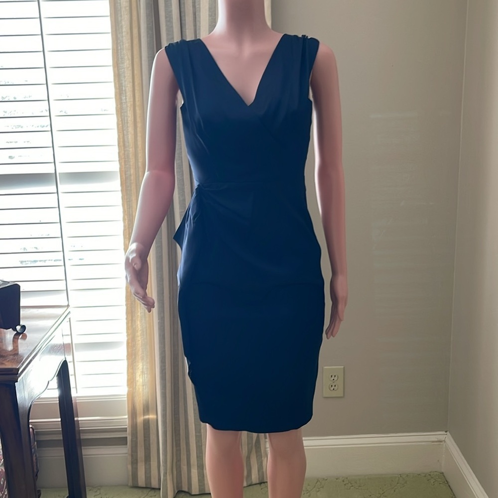 Dressy dressy from Maggy London size 4 - Picture 4 of 5